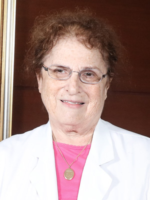 Carolyn M Chesney, MD Headshot